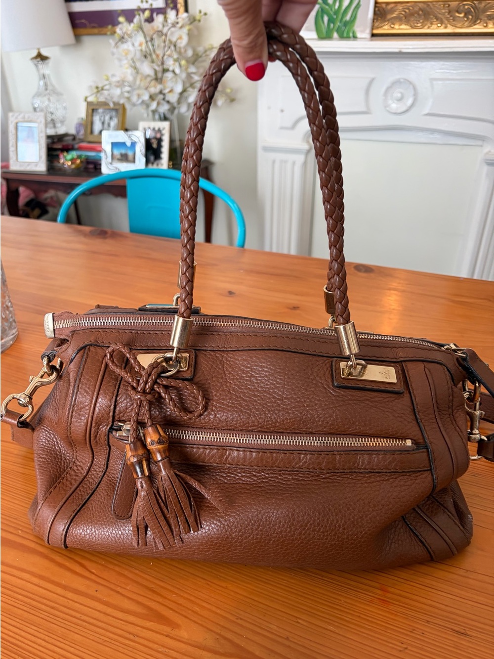 Vintage Gucci Brown Leather Braided-Handle hangbag